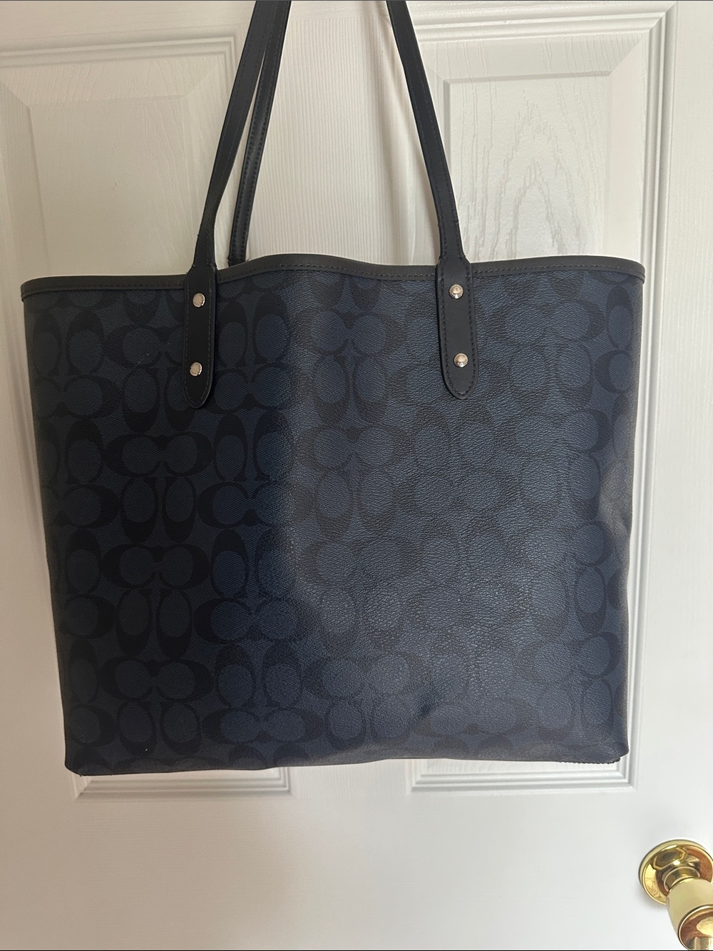 Coach Reversible Chalk/Navy Signature Canvas Tote Bag READ DETAILS - Picture 4 of 16